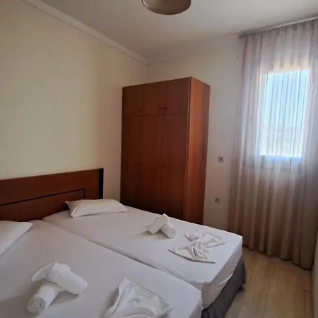 Hercules Hills Sea View Апартаменты *