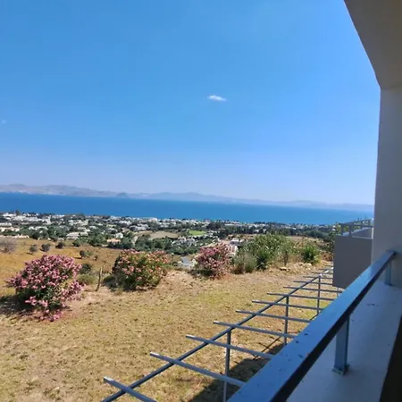 Hercules Hills Sea View Апартаменты