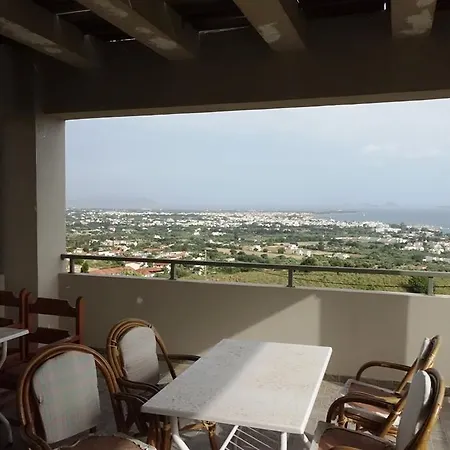 Hercules Hills Sea View 公寓 *